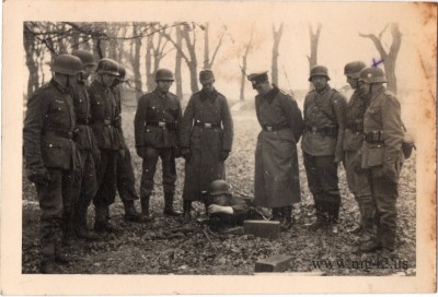 Mg42a.jpg