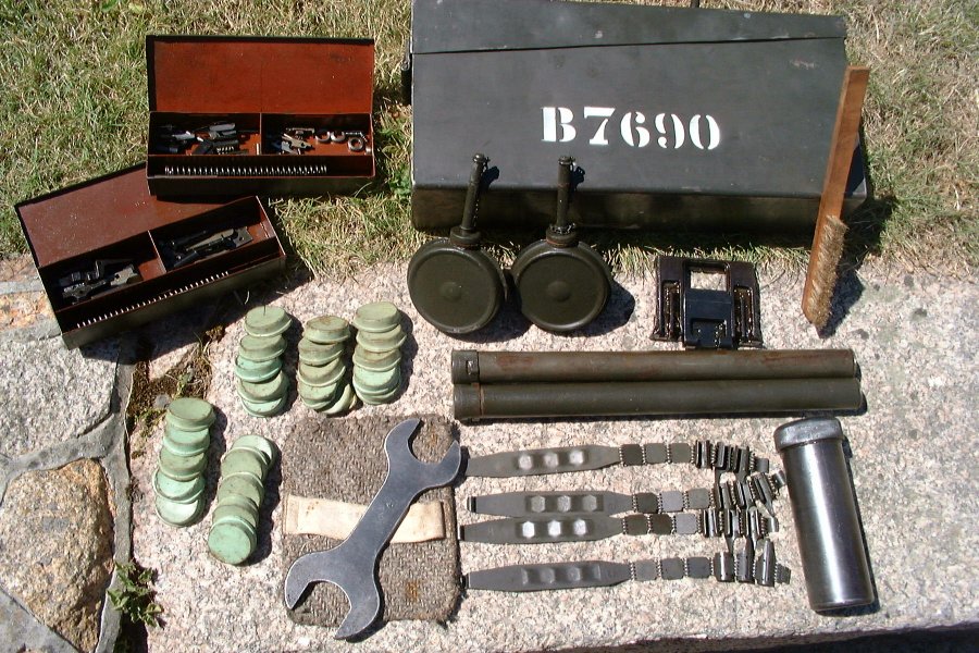 B7690 E KIT 1.jpg